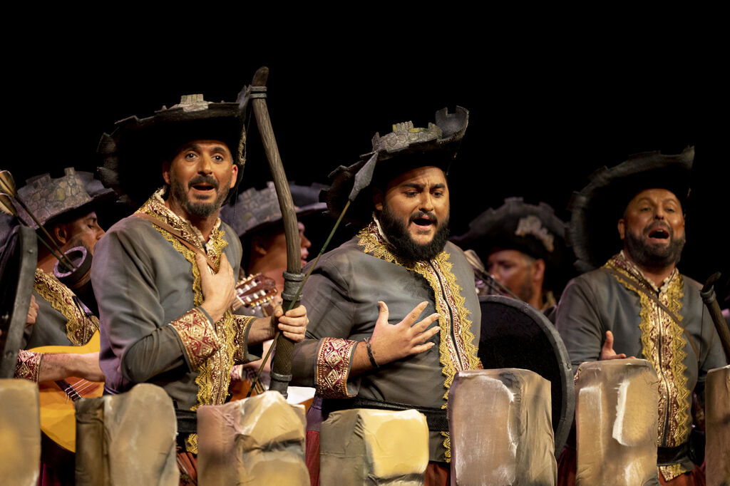 Foto de -- La muralla -- en el Gran Teatro Falla