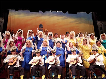 La orquesta del coro Siguiendo tus pasos, Cádiz